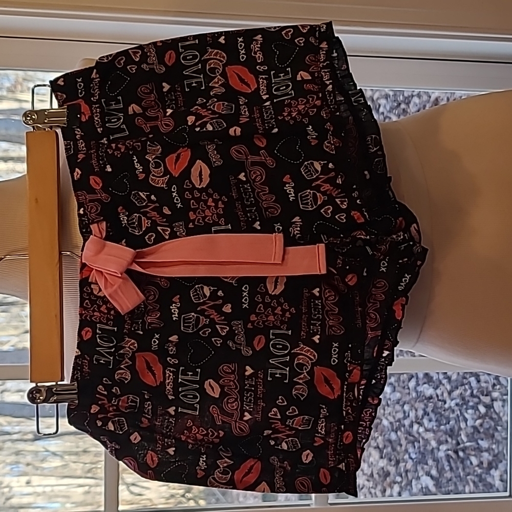 NWT sleeping shorts Small